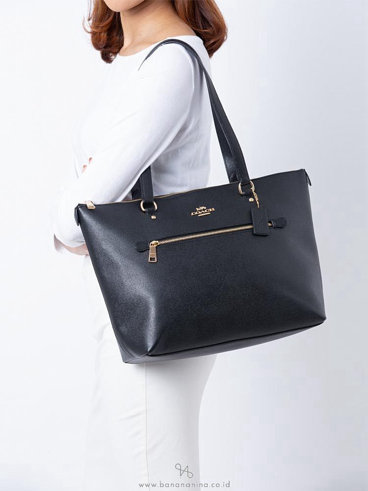Coach Black Tote Bag- no shipping