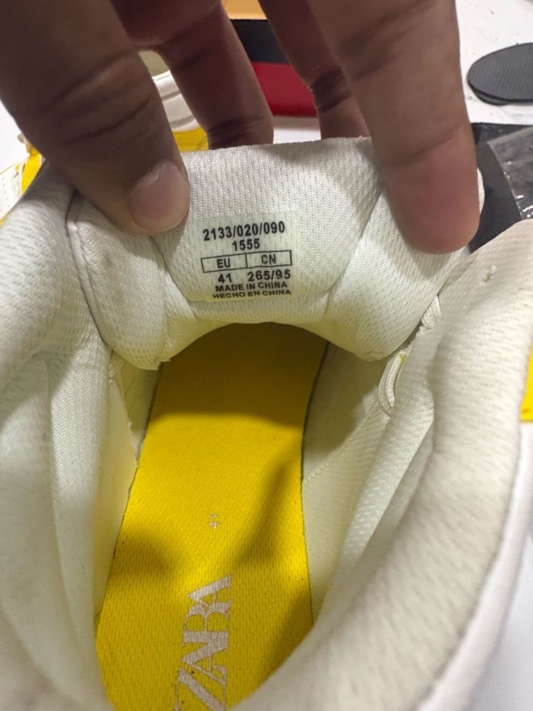 Zara Sneakers