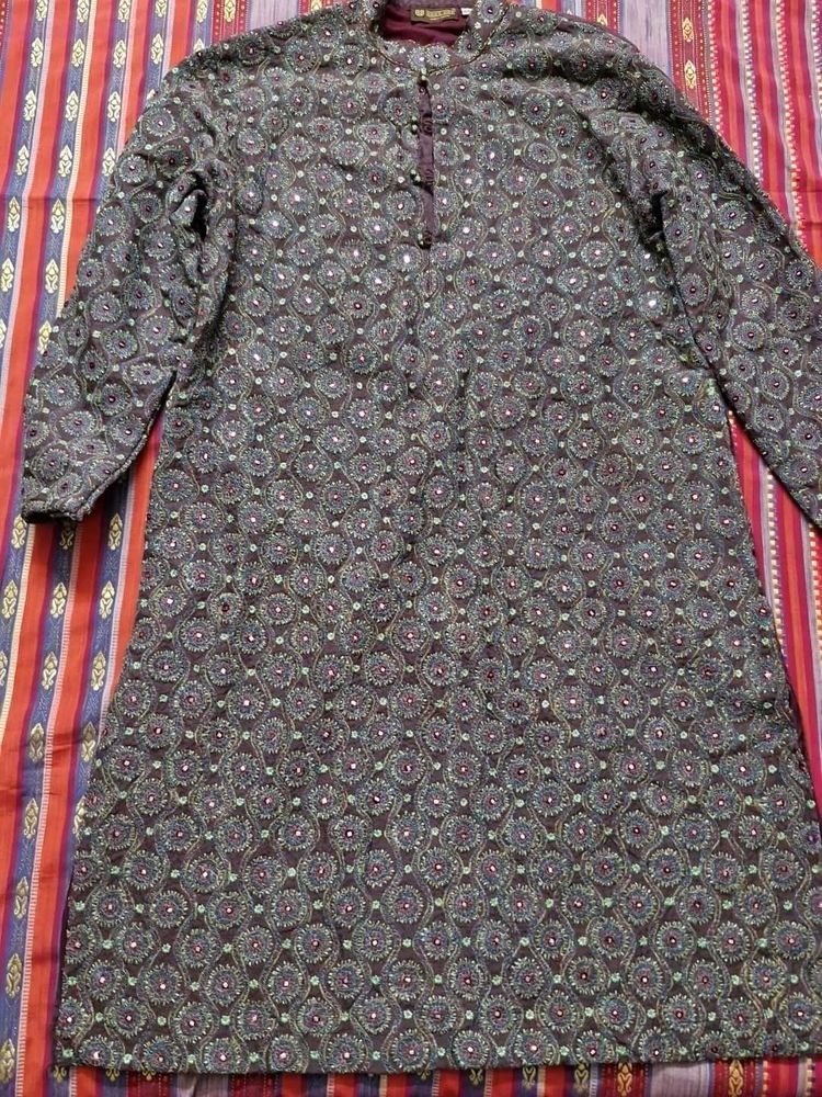 Embroidery Men&#39;s Kurta