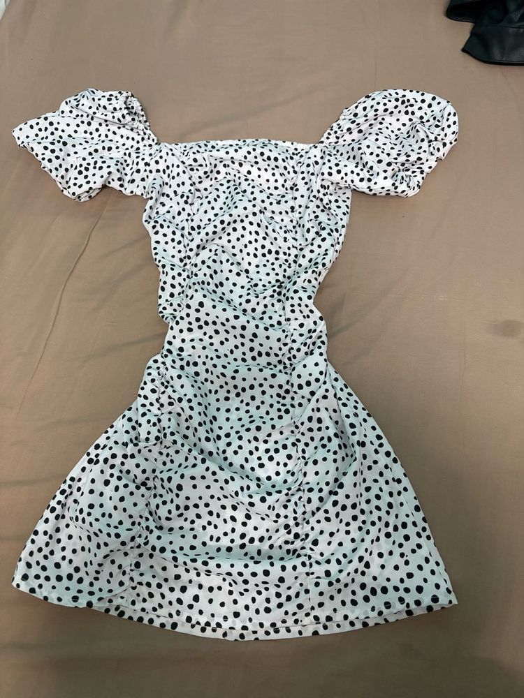 polka dots dress