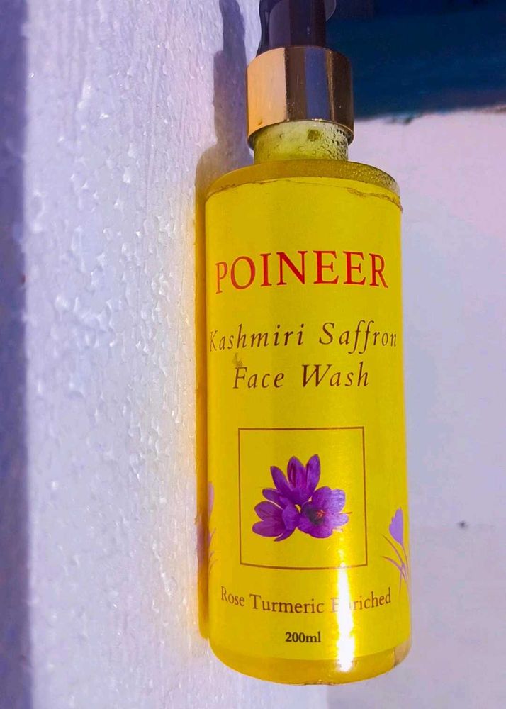 Kashmiri Saffron Face Wash