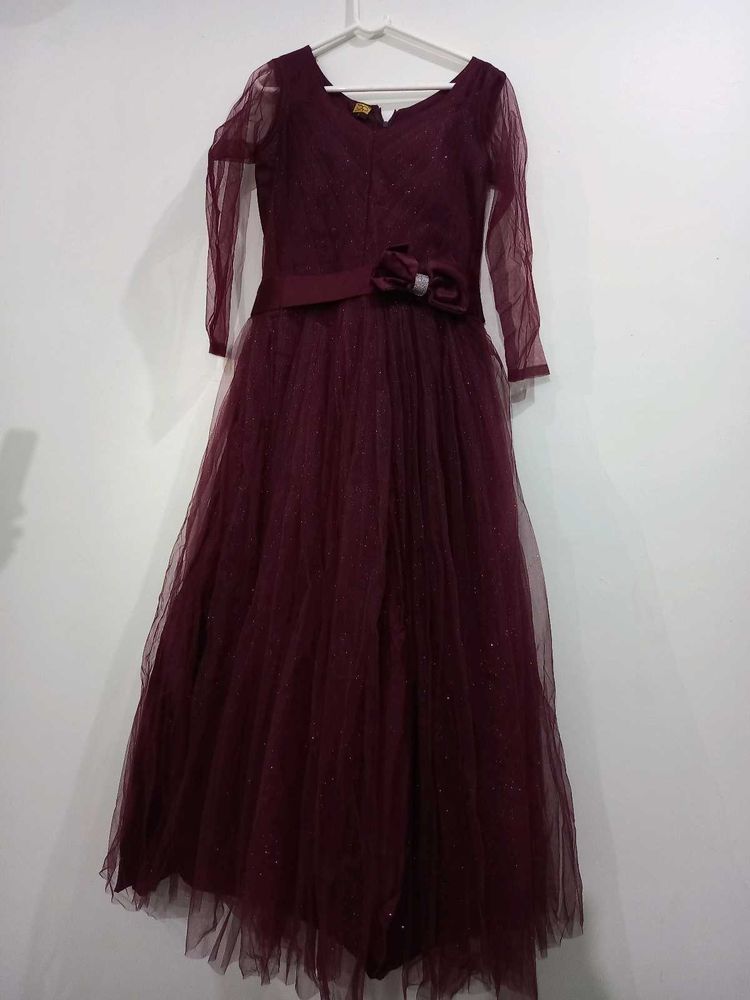 Elegant Burgundy Tulle Gown