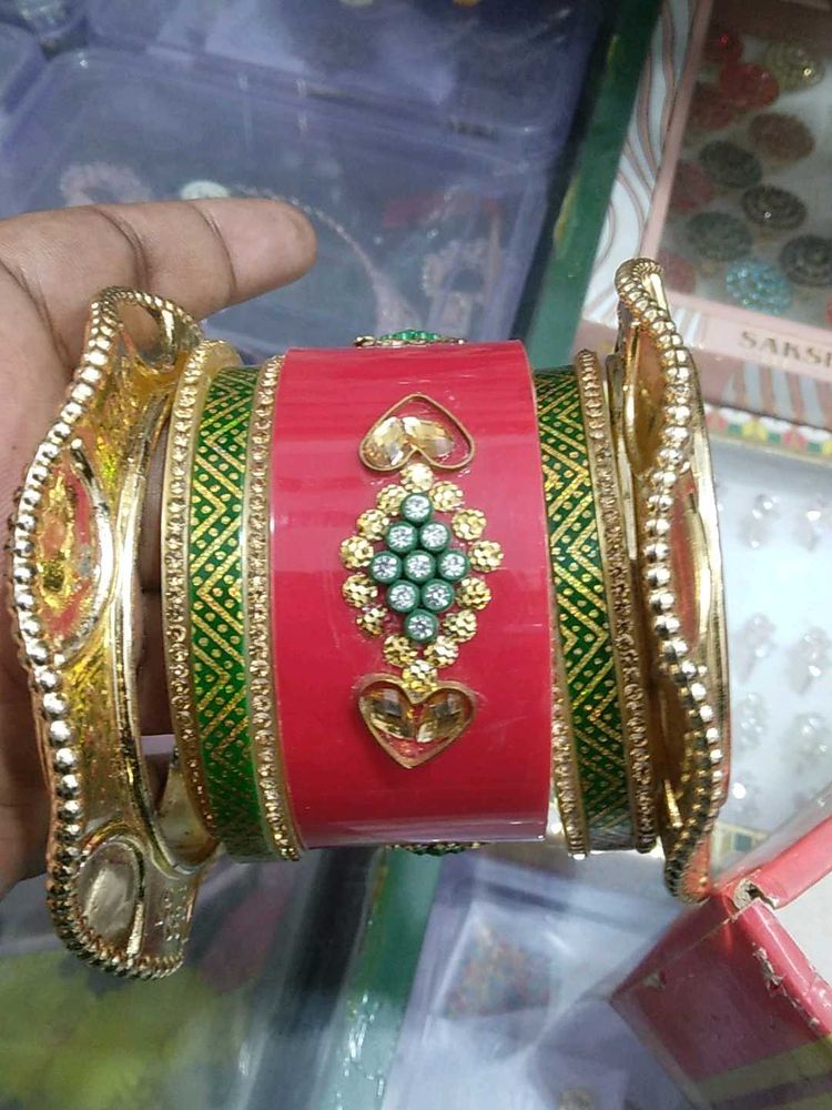 Golden Bangle Set