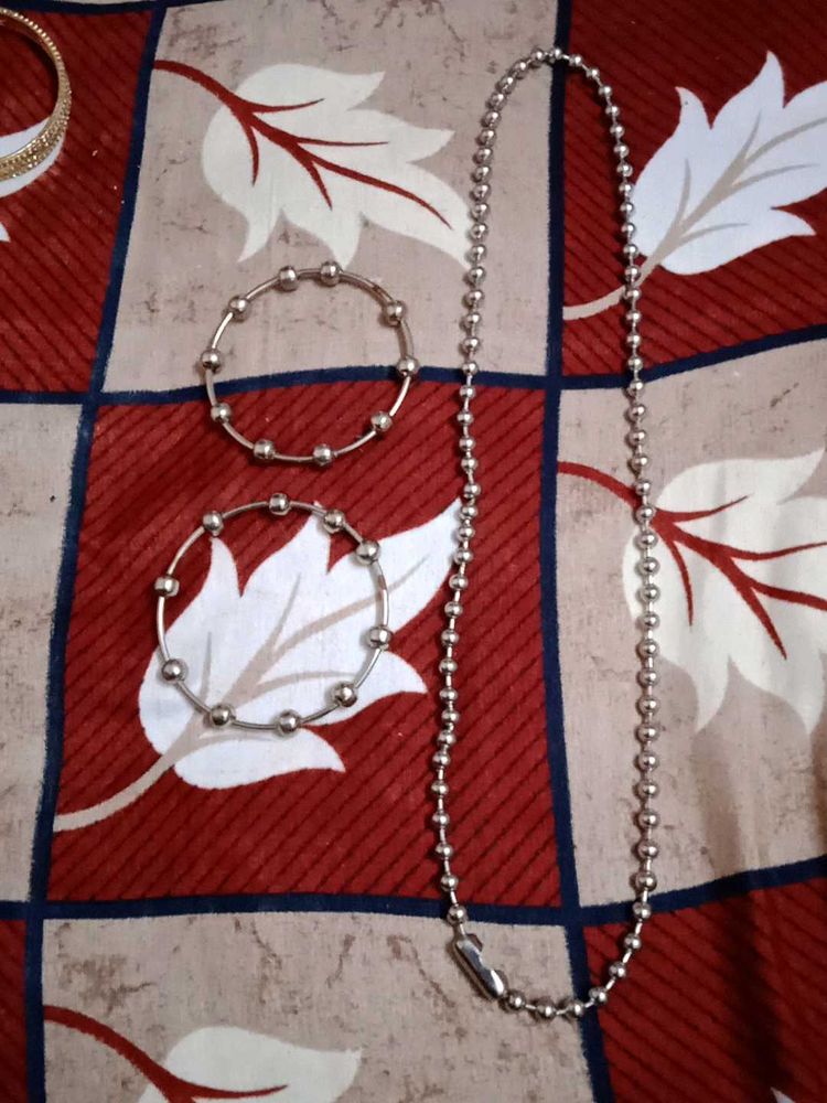 Silver Bead Jewelry Set