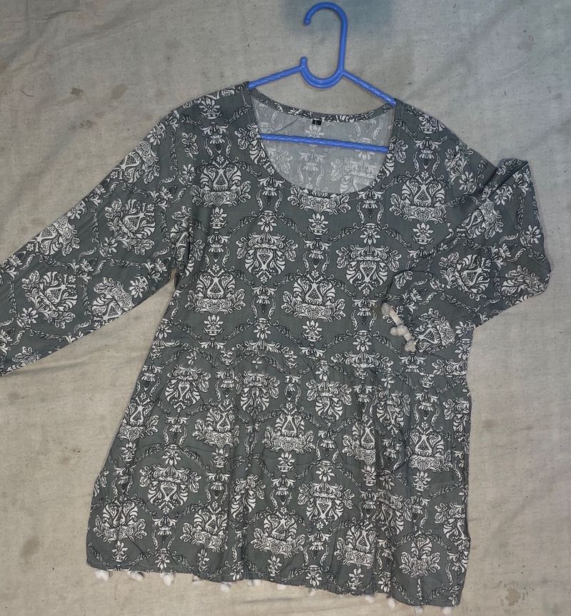 Gray Patterned Tunic with Tassels