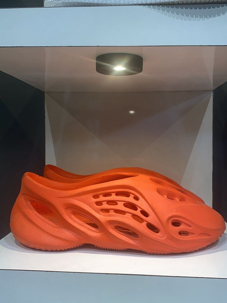 Yezzy Foam Runner