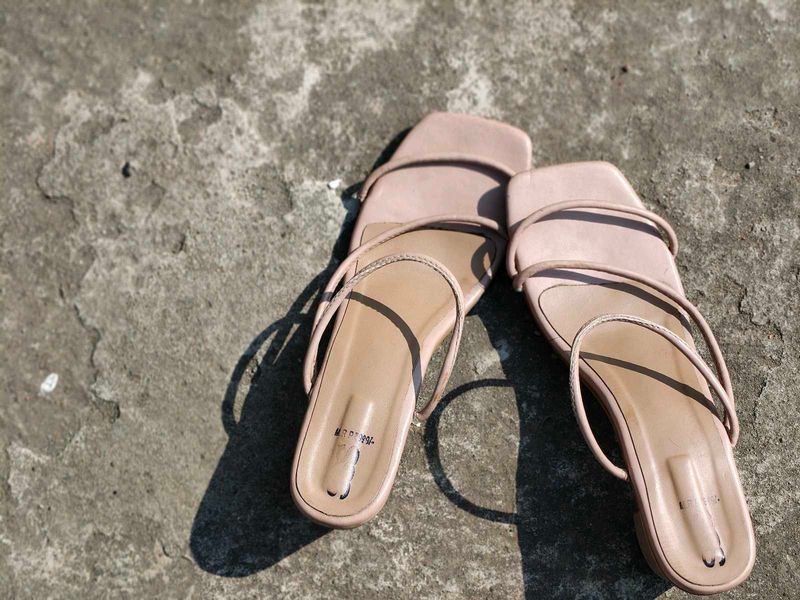 Elegant Nude Strappy Sandals