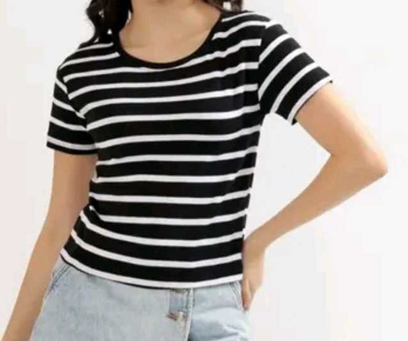 Striped White &amp; Black Tshirt