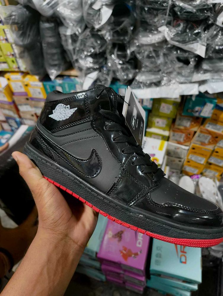 NIKE Air Jordan 🔥