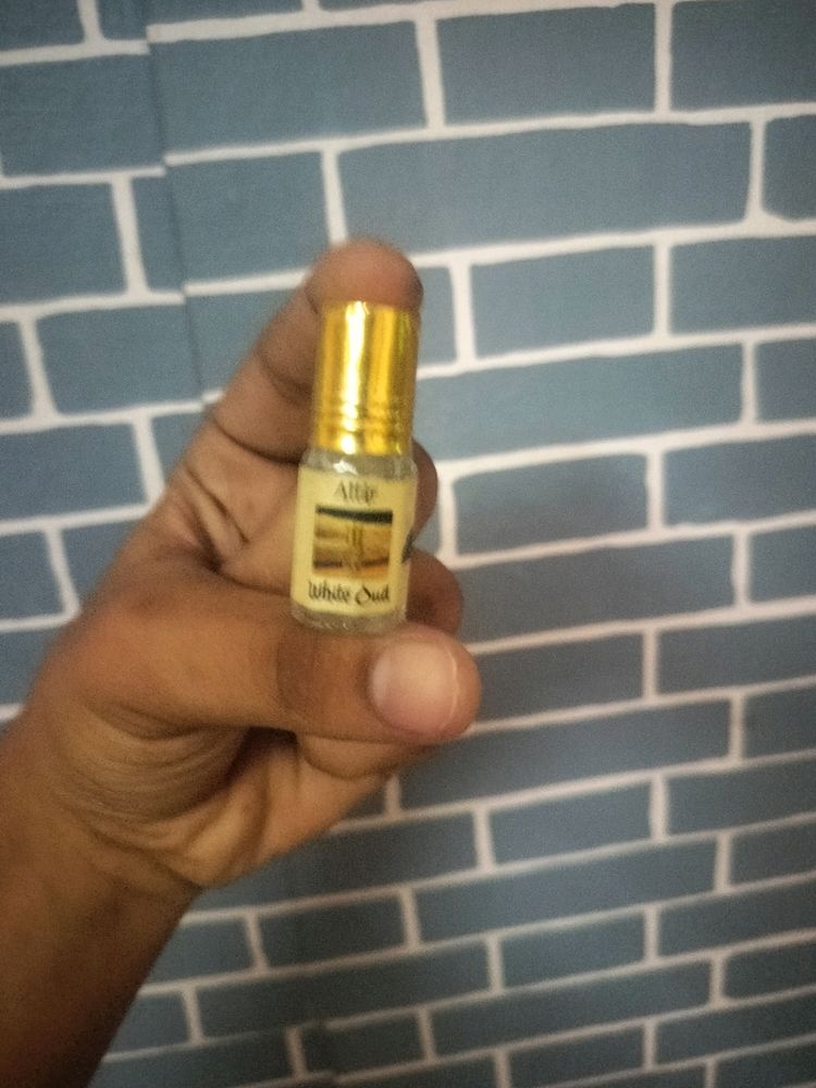 ATTAR WHITE AUD SANDAL WOOD FRAGRANCE