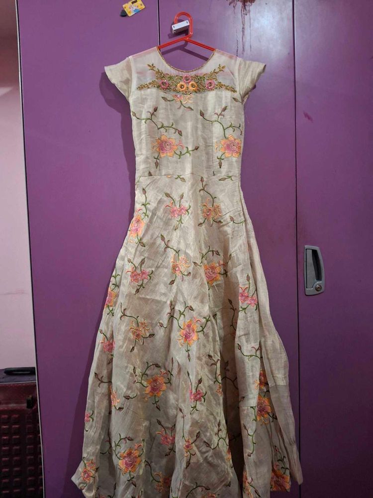 Elegant Floral Ethnic Gown