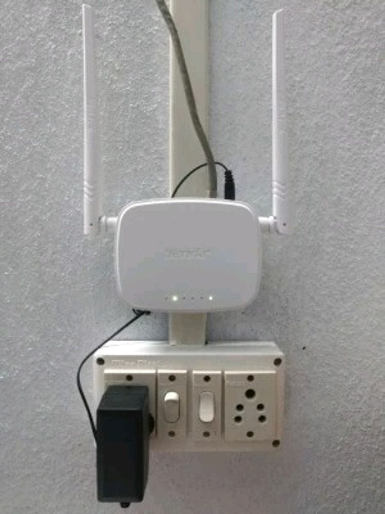 Tenda Wifi Router