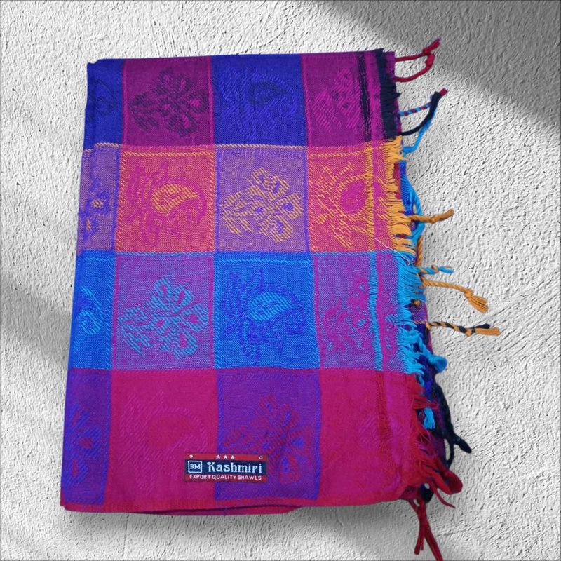 Stylish Checkered shawls