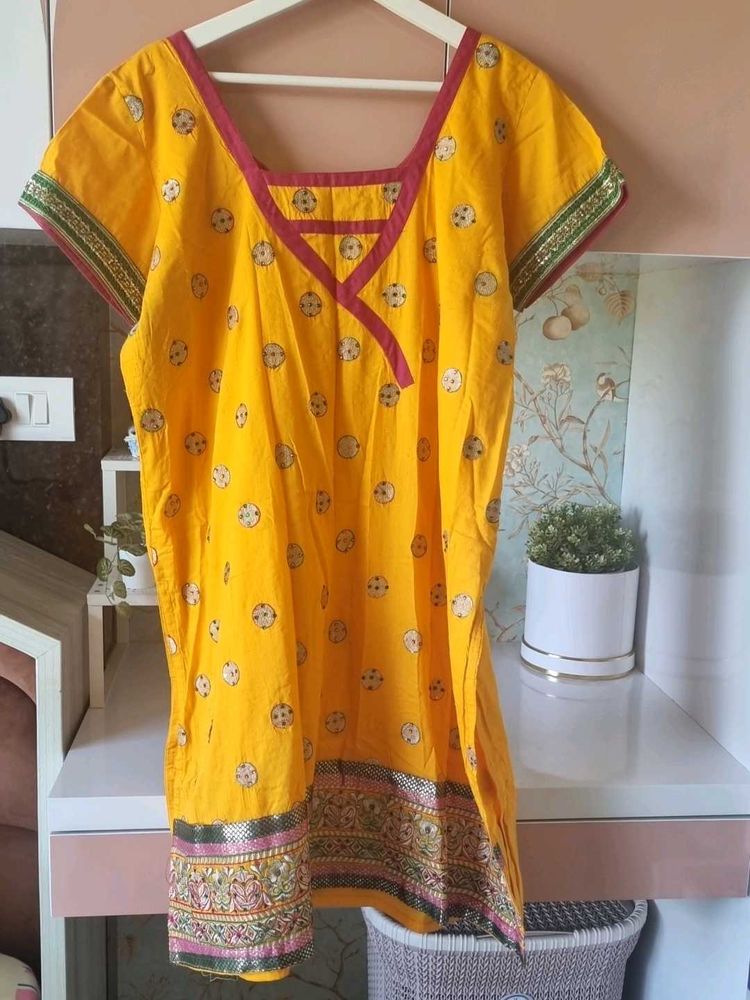 4XL Embroidery Beautiful Cotton Straight Kurti 😍