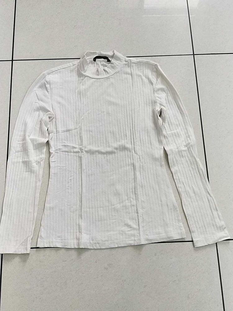 Ribbed Mock Neck Top