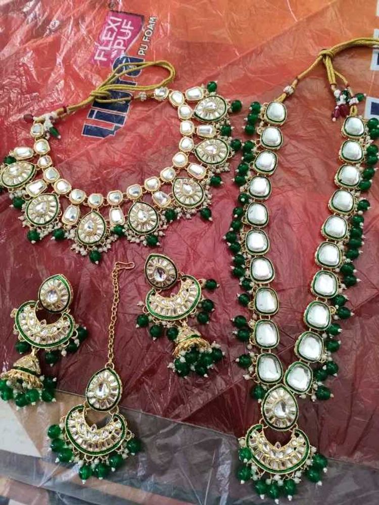 Green Kundan Jewellery Set