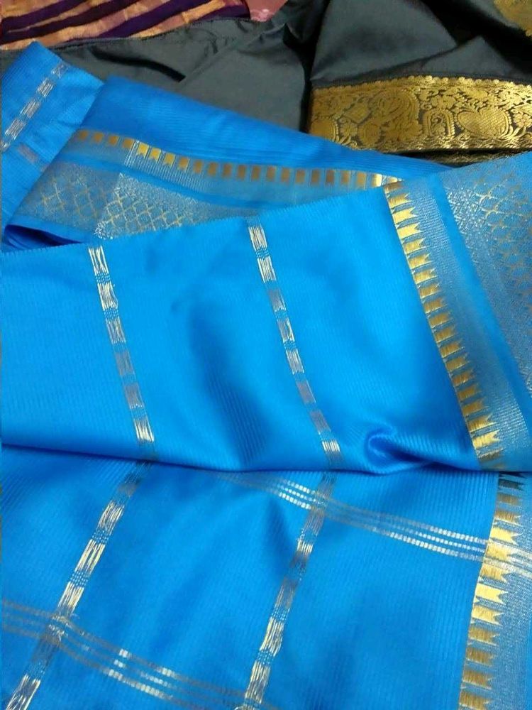 Elegant Blue &amp; Gold Saree