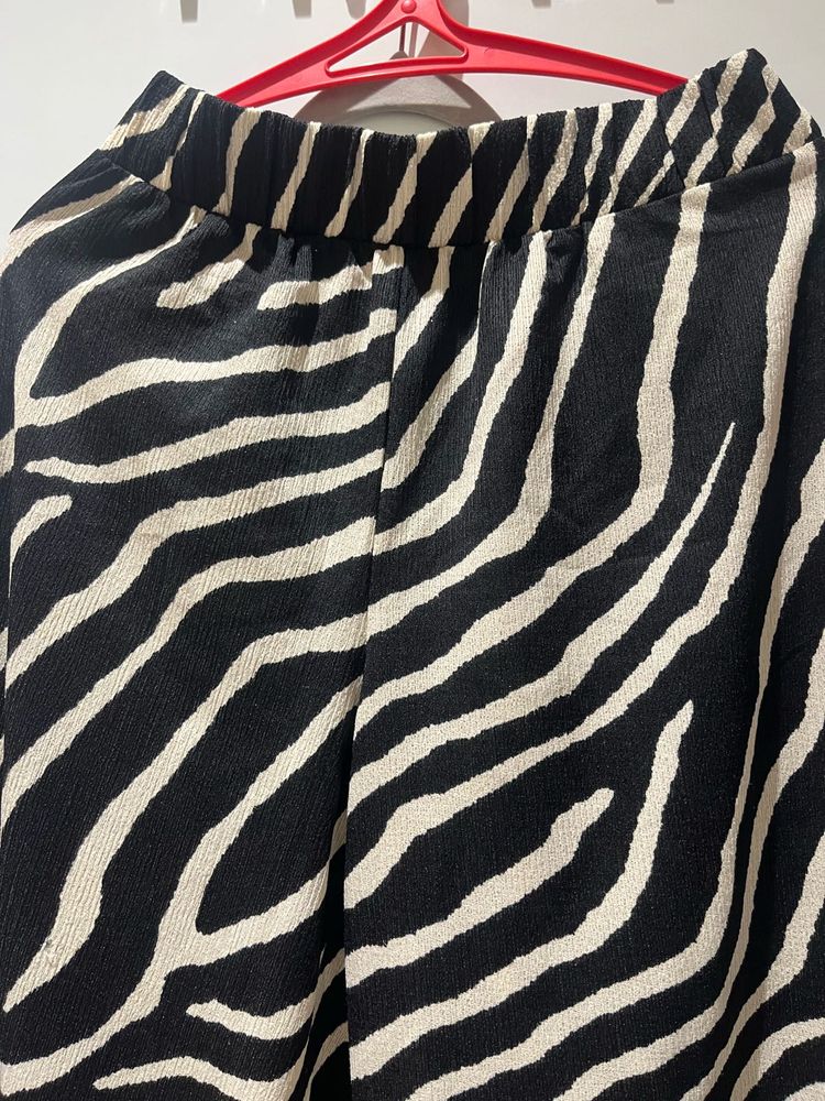 Zebra Print Wide Leg Pants