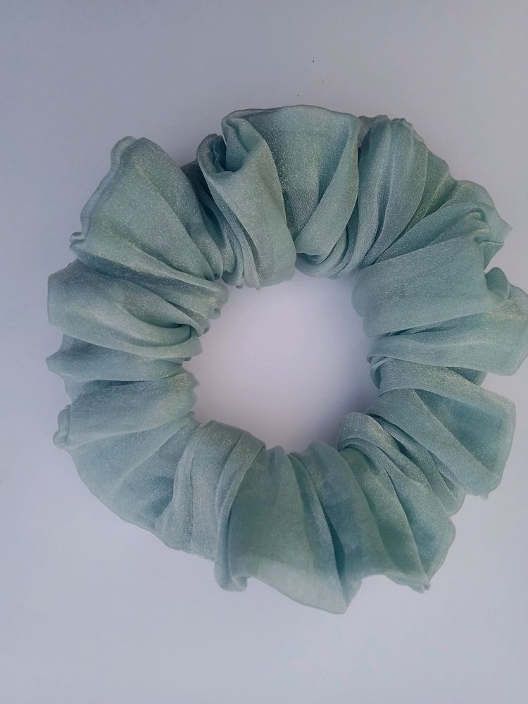 Shiny Scrunchie