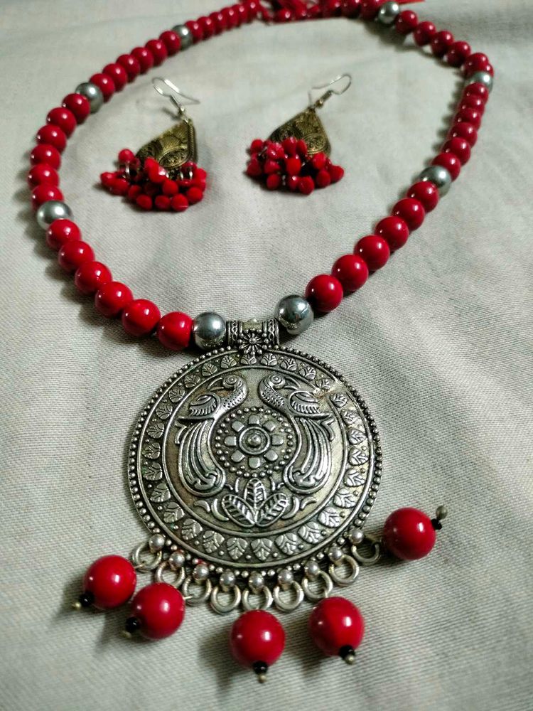 Nice Red Jwellery Sets.