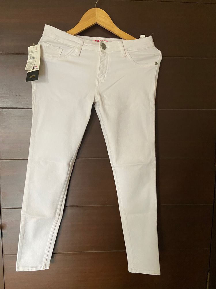 Women Jealous 21 White Jeans
