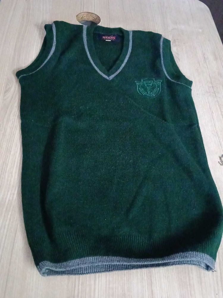 Half sleeve Green Sweater School Uniform
