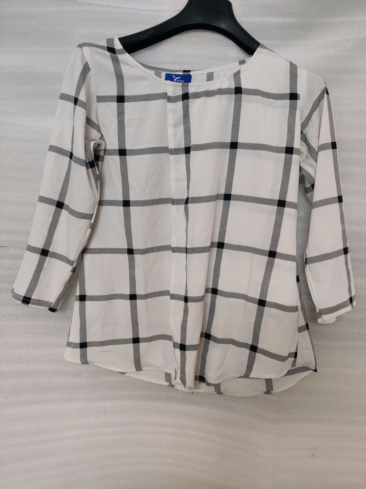 White Top With Black Checks