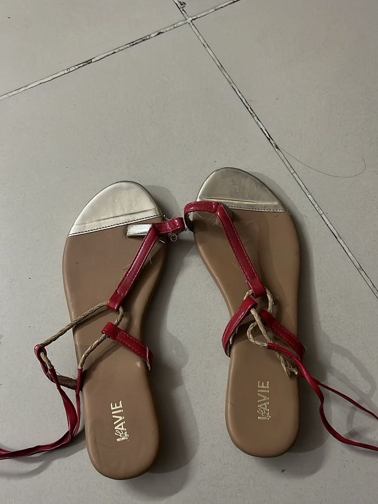 flat sandle
