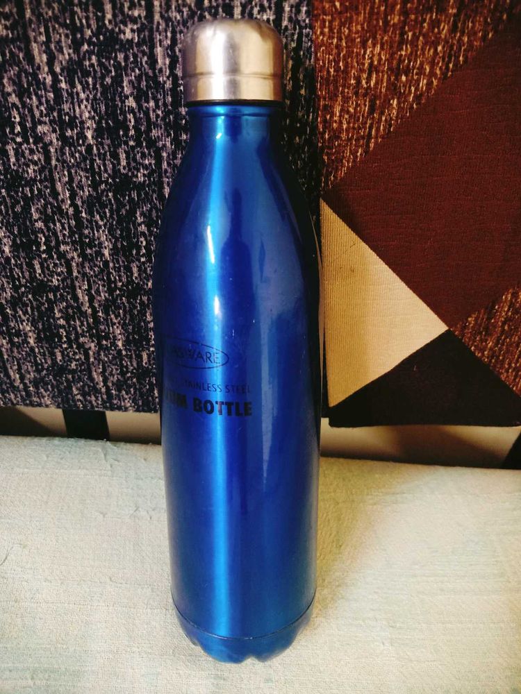 Vacuum Bottle Blue Stainless