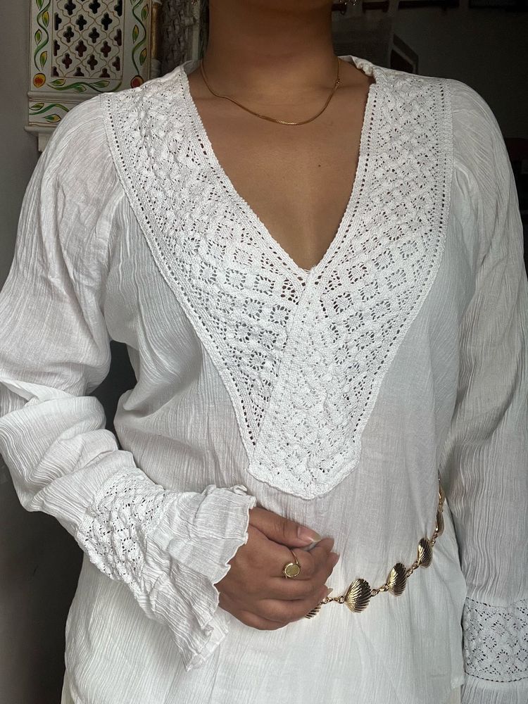 White Kurti