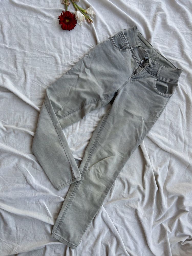 Grey Jeans By Kraus