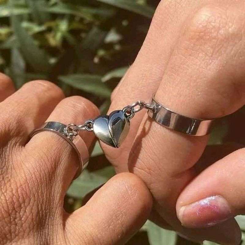 Couple Magnetic Rings 💖