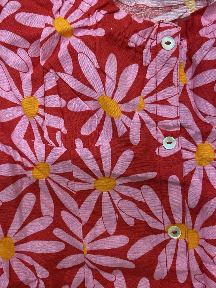 Red Daisy Print Top