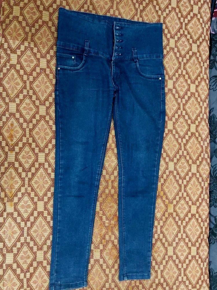 blue high waist and skin fit jeans,waist 30cm