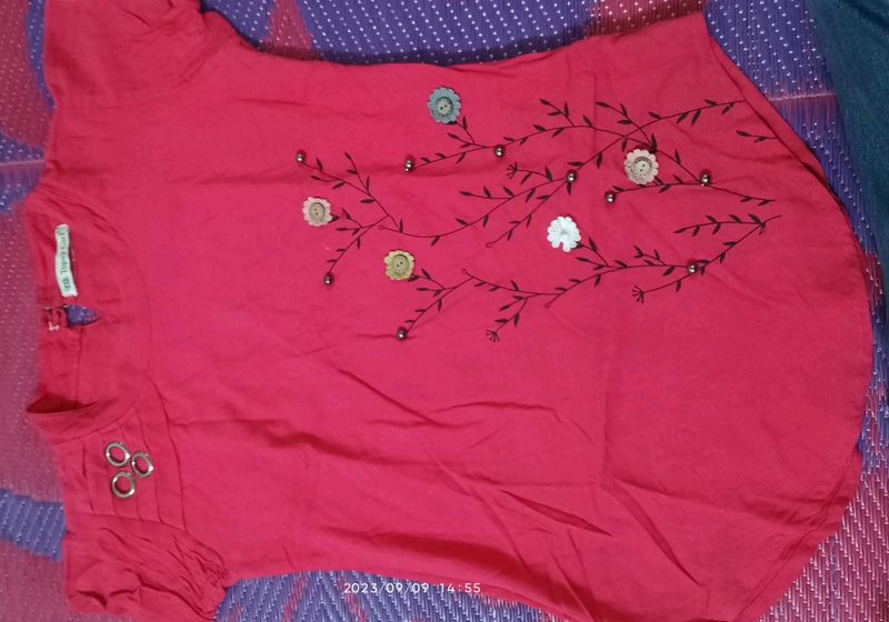 Beautiful pink top for daily wear on jeans..