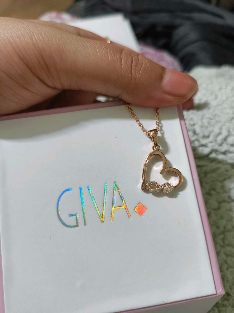 Giva Rose Gold Infinity Heart Pendant W Link Chain
