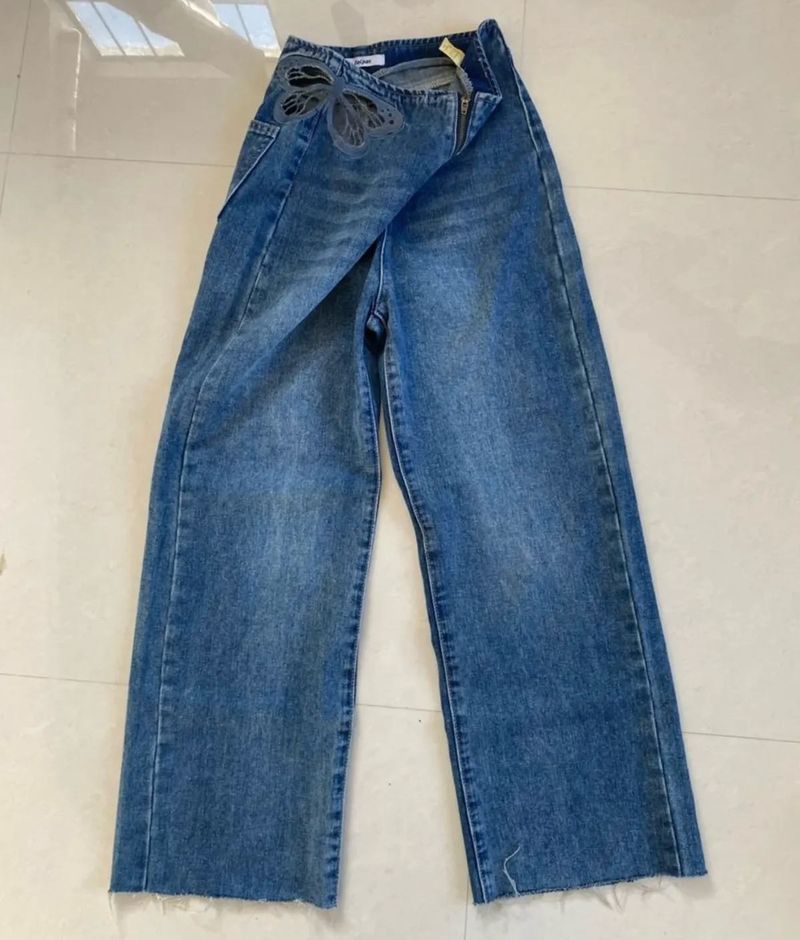Butterfly Detail Wide Leg Jeans
