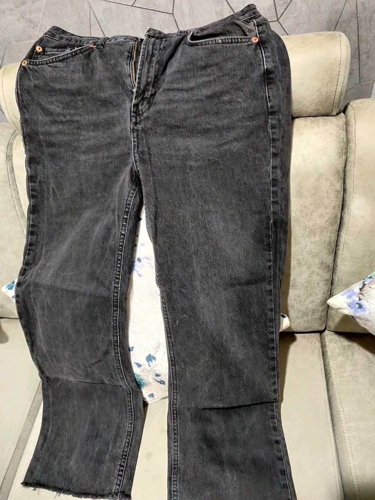 Mom Fit Charcoal Jeans For Women