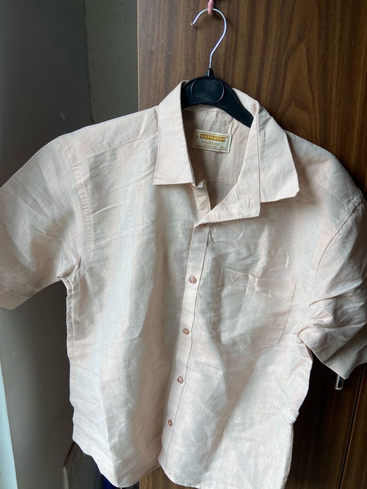 Men&#39;s Casual Shirt