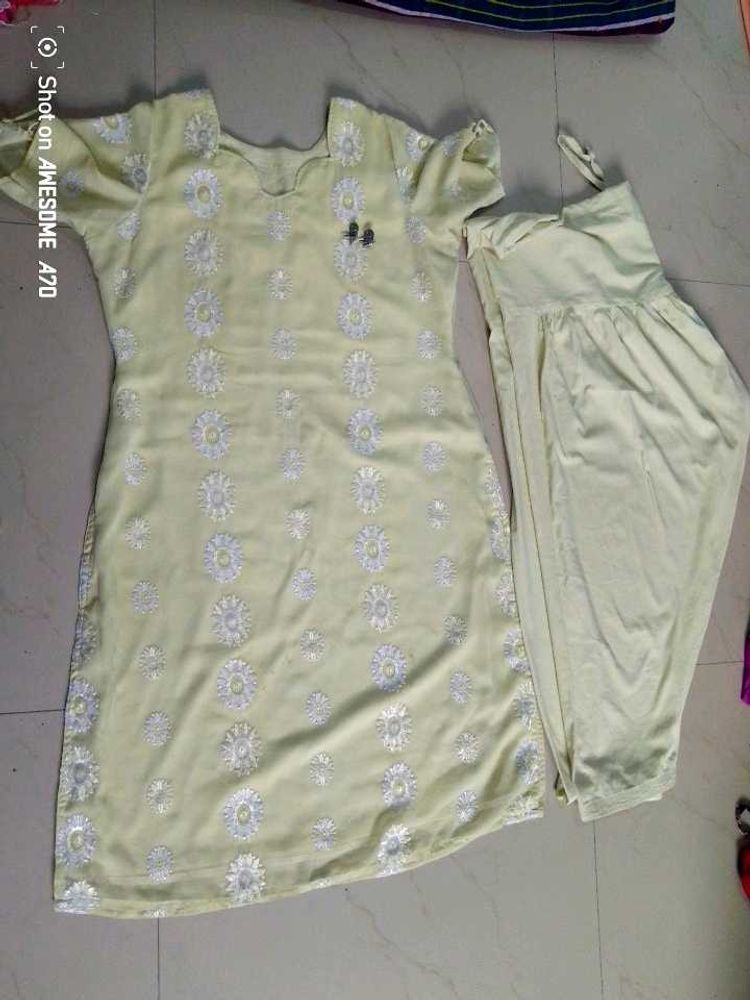 Yellow Embroidered Kurti Set Free Earing