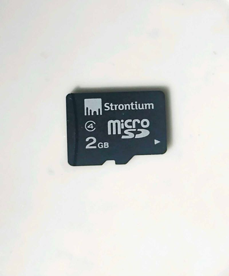 Strontium 2GB MicroSD Card (Class 4)