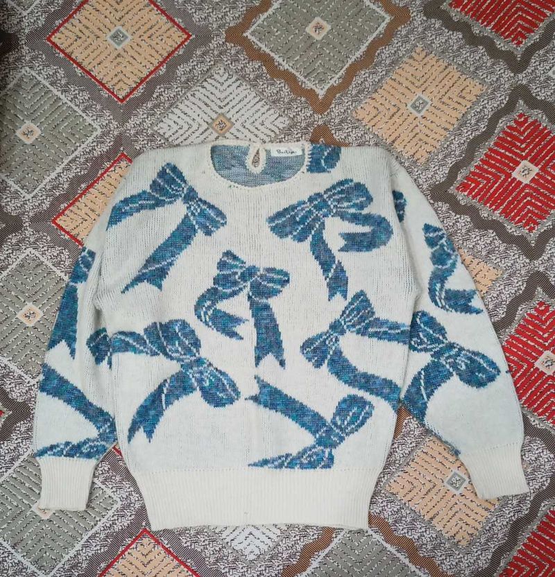 Bow Sweater