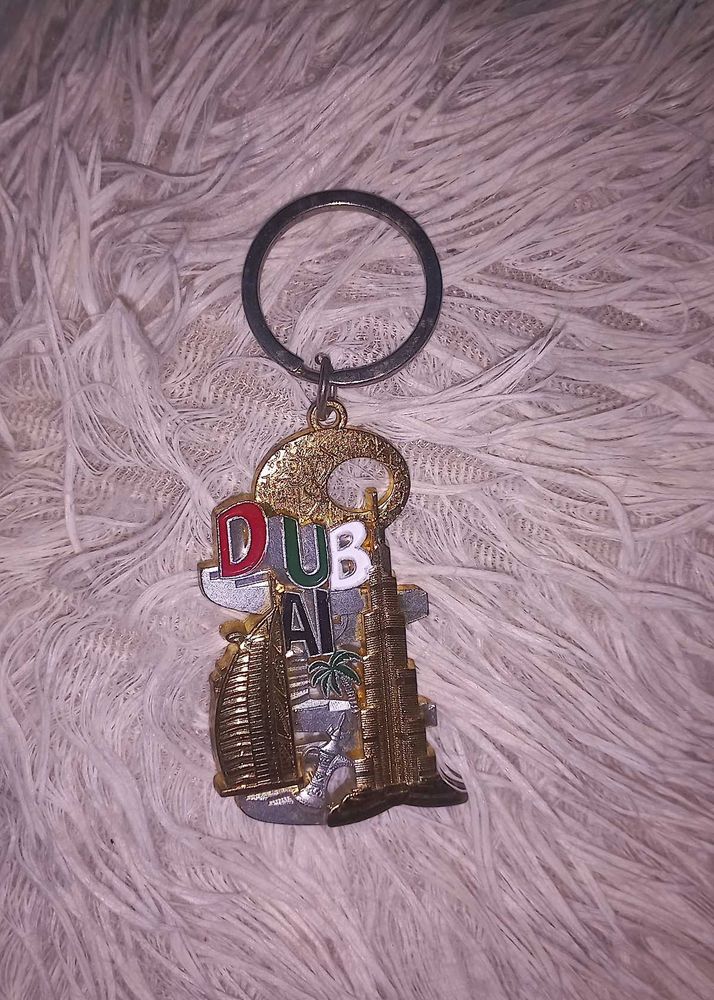 Dubai Souvenir Keychain 🏙️ Original from UAE