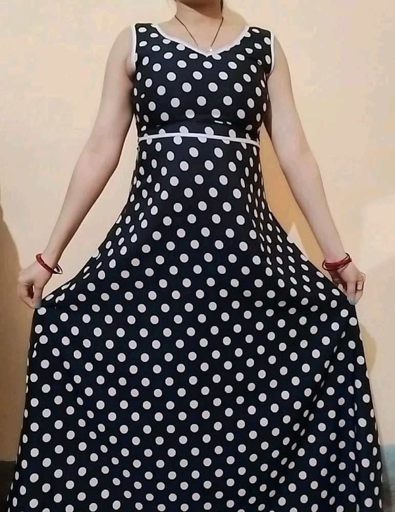 Polka Dot Dress Very Pretty No Defect🌸💕