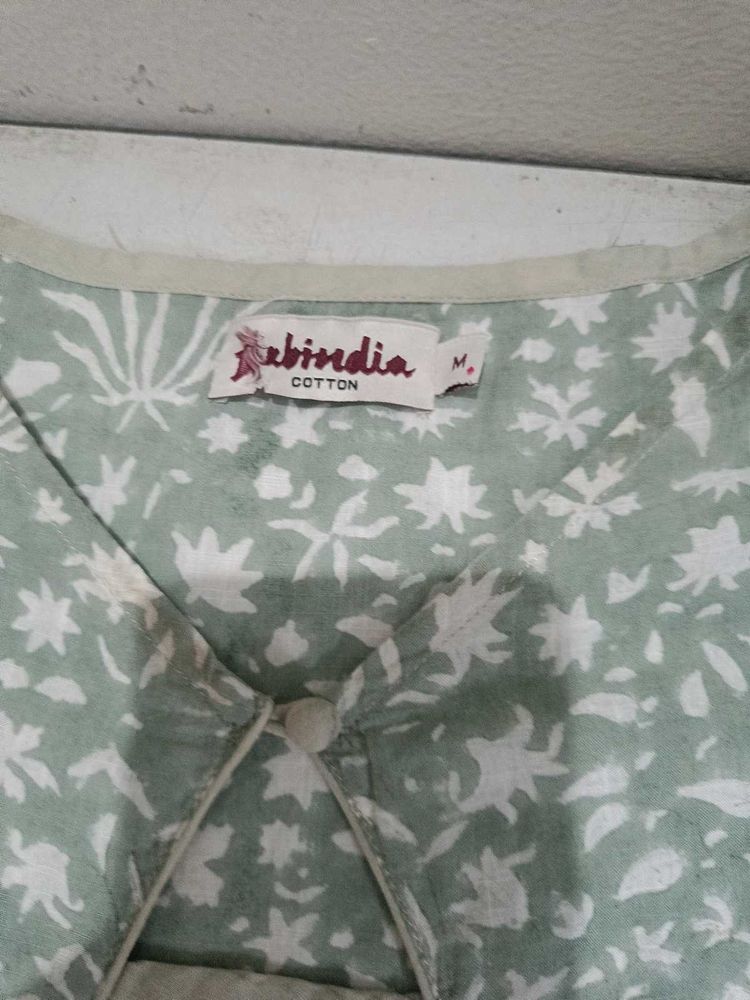 Pretty Floral Top