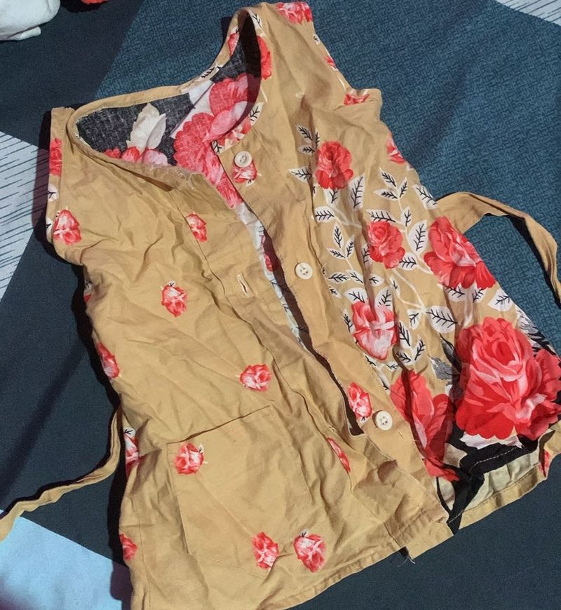 Floral Button-Up Tank