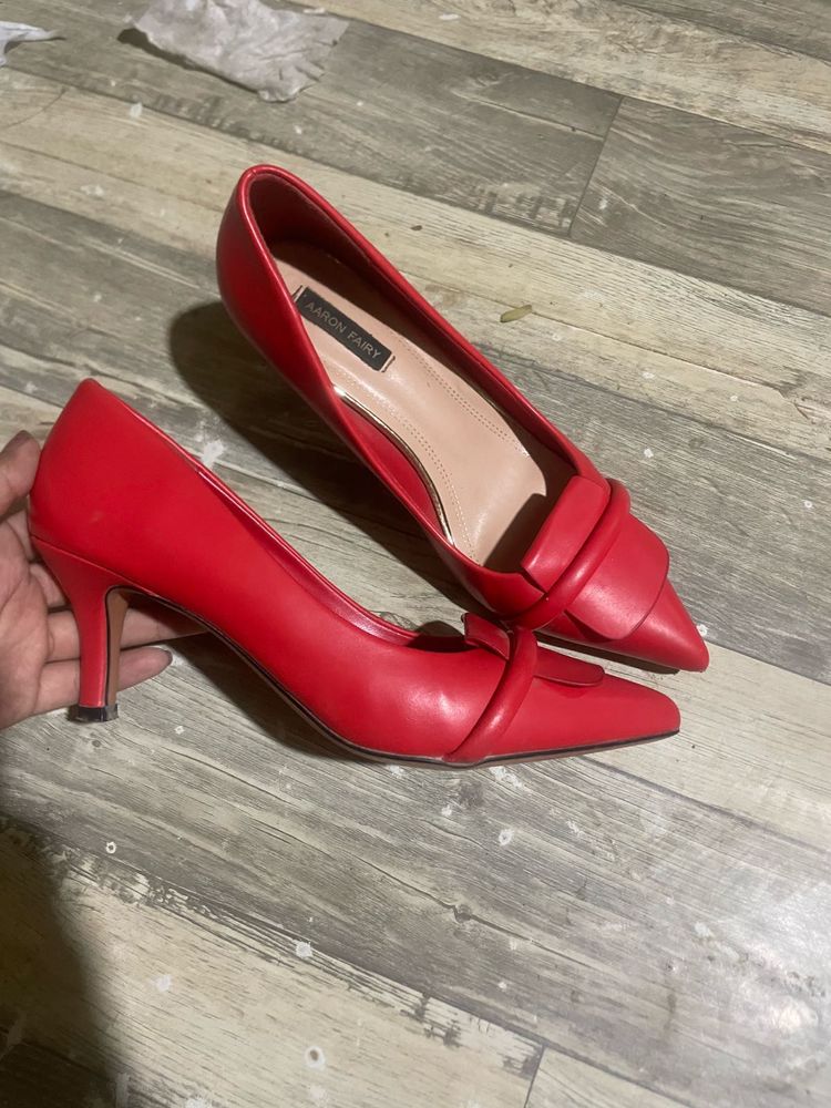 Aaron Fairy Heels