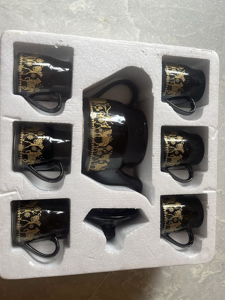 6 Cup Set With One Kettle