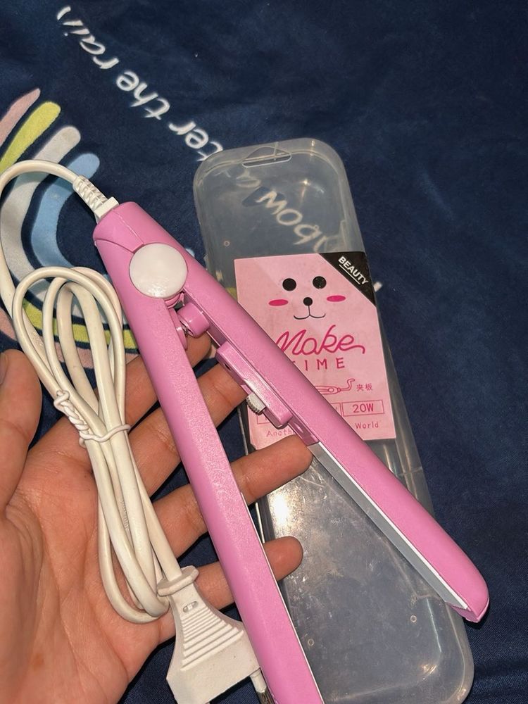Mini Pink Hair Straightener