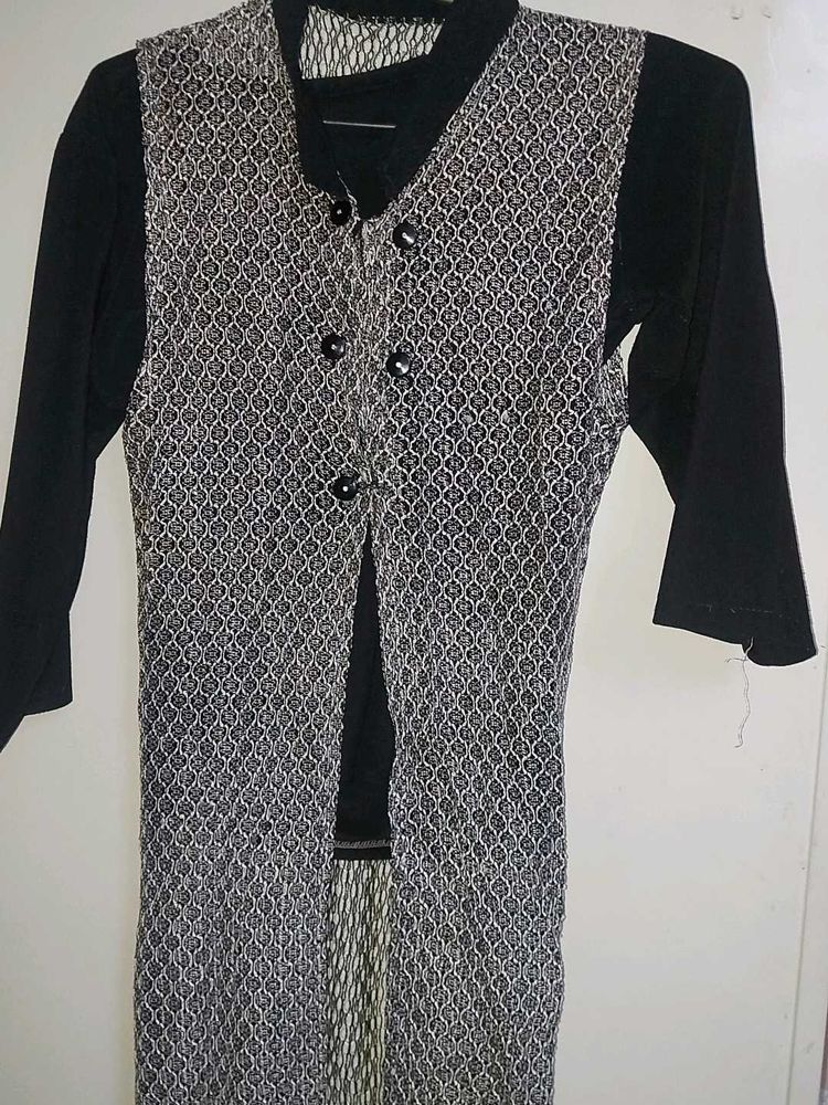 3 Piece Set , T-shirt , Pant Shrug Also